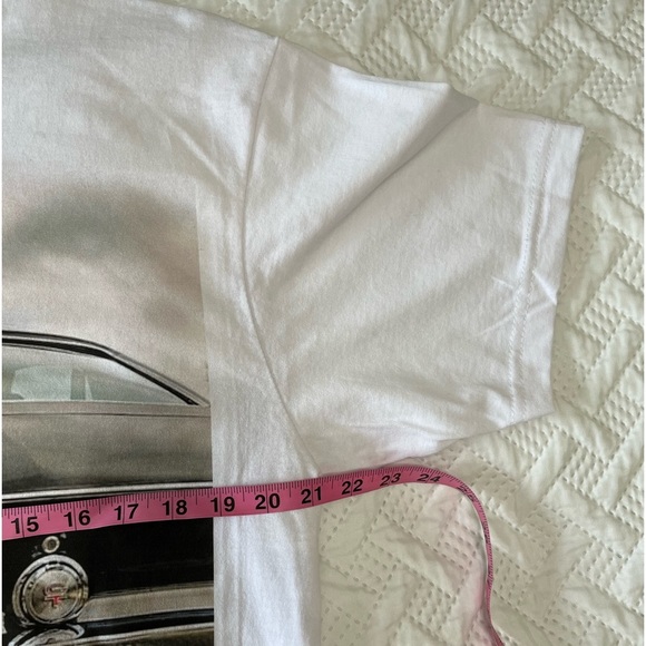 Ford Mustang T-Shirt, NWOT - Picture 4 of 6